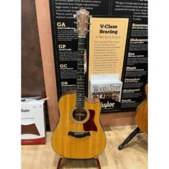 Pre-Owned Taylor 310ce 2009 Electro-Acoustic Guitar